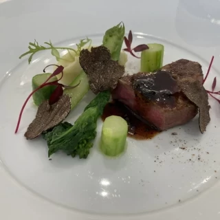 試食会でのメイン