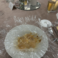 オニオングラタンスープの包み焼き
食べる直前まで熱々