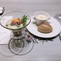 試食会　前菜・パン・スープ