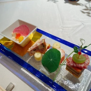 盛り付けが美しい。