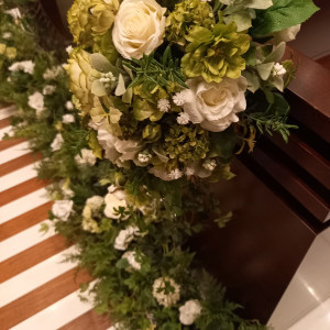 もともとついてある造花の装花ですが、十分華やかです。|603818さんのホテル メルパルクMATSUYAMA（ホテル メルパルク松山）（営業終了）の写真(1345697)