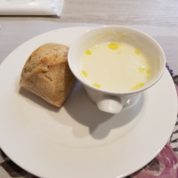試食　スープとパン
