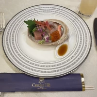盛り付けも美しい。