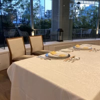 会場