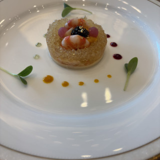 魚介とジュレが合わさって、美味しかったです！