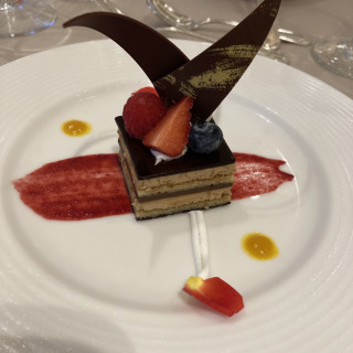 ケーキはしっかり甘めでした