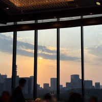披露宴会場から見えた夕陽です