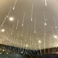 挙式と披露宴の間の待合室です