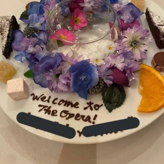 試食。見学なのに名前を書いていただけました。
