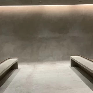 チャペル。ここに当日花が置かれるそうです。
