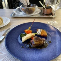 試食