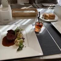 お肉料理