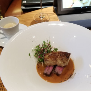 牛フィレ肉とフォアグラ
