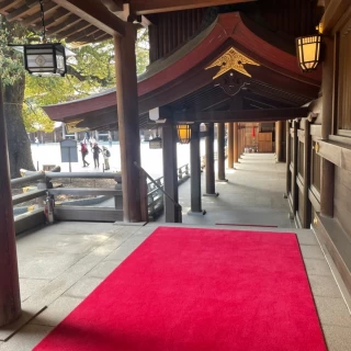明治神宮の参列者しか通れない廊下