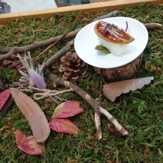 人気のフォアグラ寿司