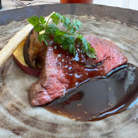 メインのお肉料理