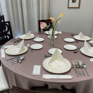 実際に結婚式で使われていたテーブルコーディネート|606177さんのアーククラブ迎賓館(金沢)の写真(1372815)