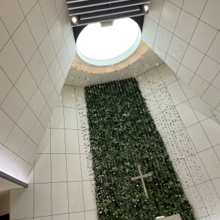天井が高いです
