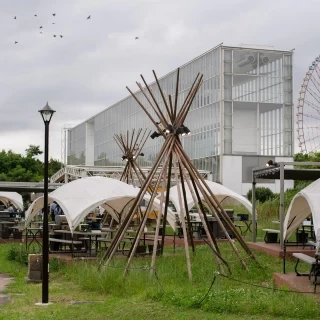 各テントがBBQブース。かわいい！