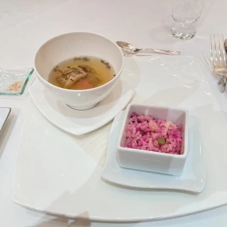 スープ状の茶碗蒸しがとても美味しかったです。
