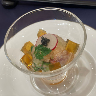 野菜ジュレキャビア添え