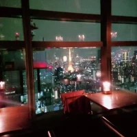 東京タワーが見える席
