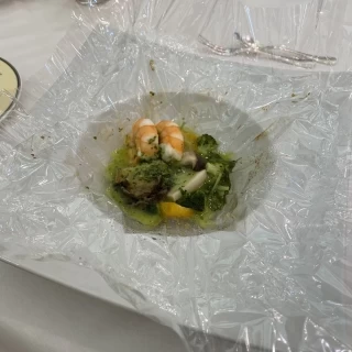 魚料理
包み焼き
とっても美味しかった