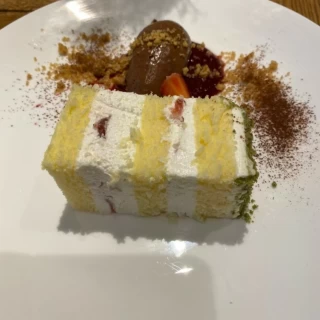 ウエディングケーキ
