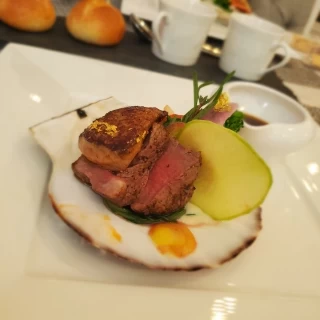 試食