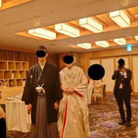 照明がオレンジでとても素敵な会場です。