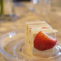 ウェディングケーキ