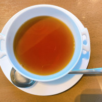 東京會舘伝統のコンソメスープ