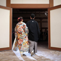 父と入場（バージンロード的な）