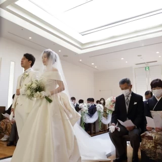 日が差し込むととても明るく綺麗です