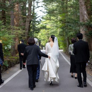 挙式後|609258さんのホテル軽井沢エレガンス 「森のチャペル軽井沢礼拝堂」の写真(1402447)