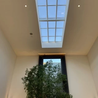チャペルの天井窓