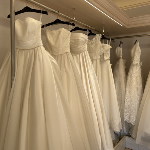 ドレスショップが併設されており人気のドレスを見る事可能|609546さんのアンジェローブ(Wedding Island Angerobe)（ウエディング取扱終了）の写真(1392011)