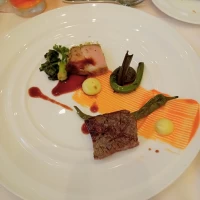 お肉料理