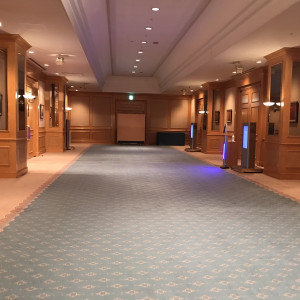 広々とした廊下
上品な絨毯が張られています。|610057さんのホテル イースト21東京 オークラホテルズ＆リゾーツの写真(1682875)