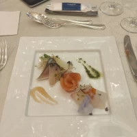 試食：鰆の西京焼き・サーモン・タイのカルパッチョ
