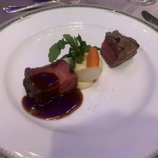 メインのお肉
