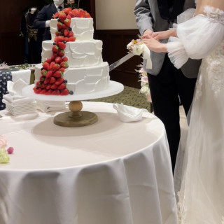 披露宴のベリーケーキ