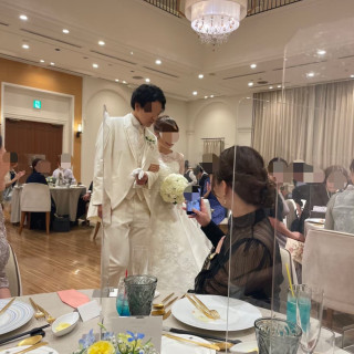披露宴会場入場の様子
