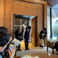 入口方向