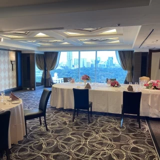高層階の披露宴会場
