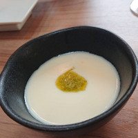 フォアグラのフラン　菊芋のスープ