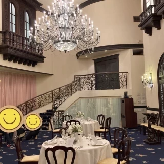 クラシカルな披露宴会場