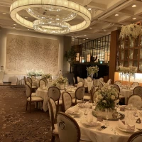 あらかじめ展示されている調度品が素晴らしい雰囲気でした。