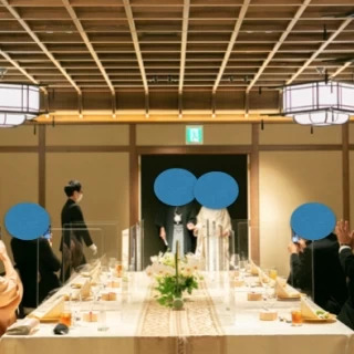 披露宴入場