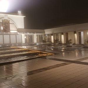 とても広い中庭|612183さんのノートルダム広島/FIVESTAR WEDDINGの写真(2471289)